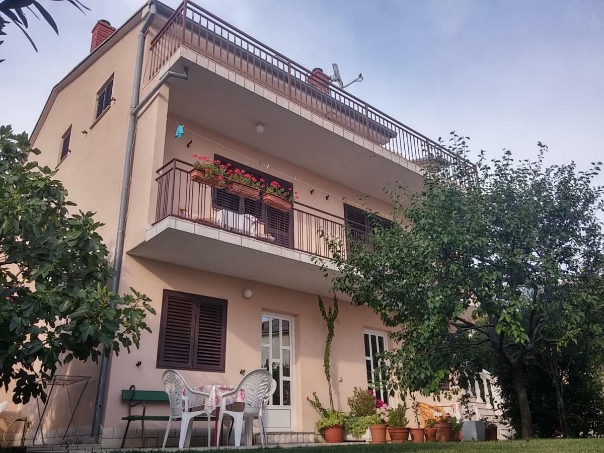 Apartments Katarina Novi Vinodolski Εξωτερικό φωτογραφία