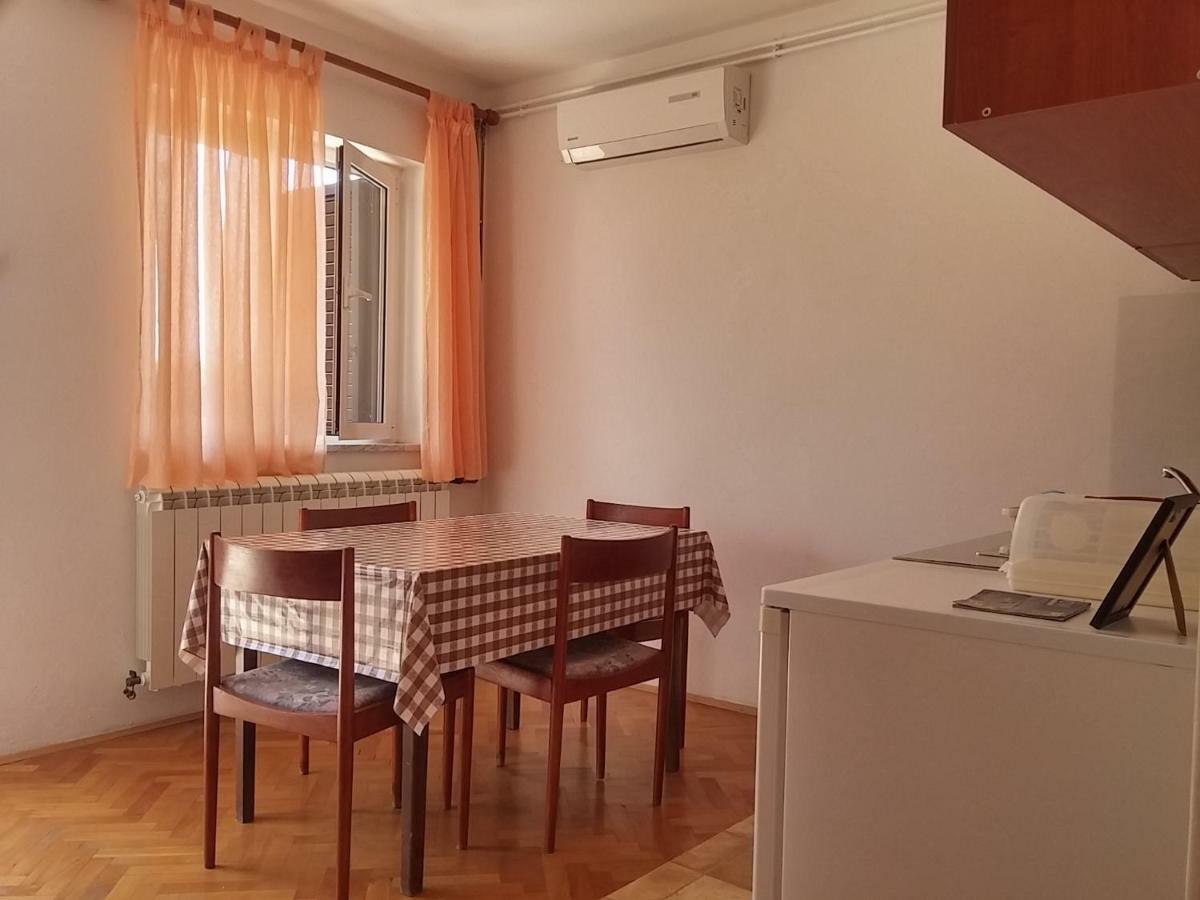 Apartments Katarina Novi Vinodolski Εξωτερικό φωτογραφία